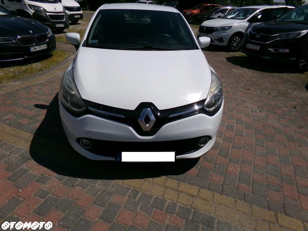 Renault Clio 2013 photo 2