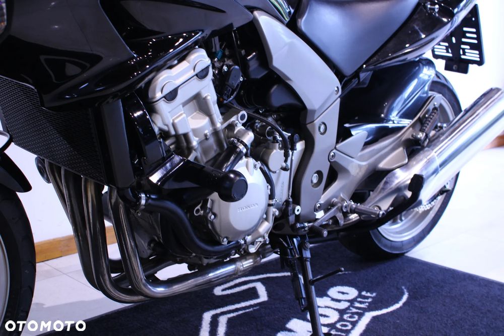 Honda CBF - 32