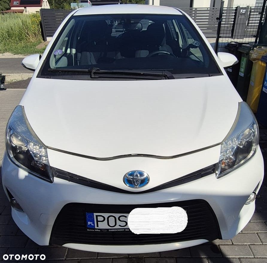 Toyota Yaris - 1
