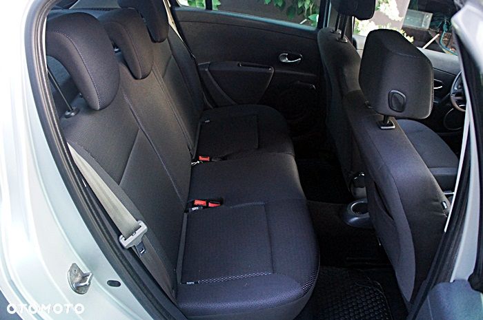 Renault Clio 1.5 dCi Dynamique - 23