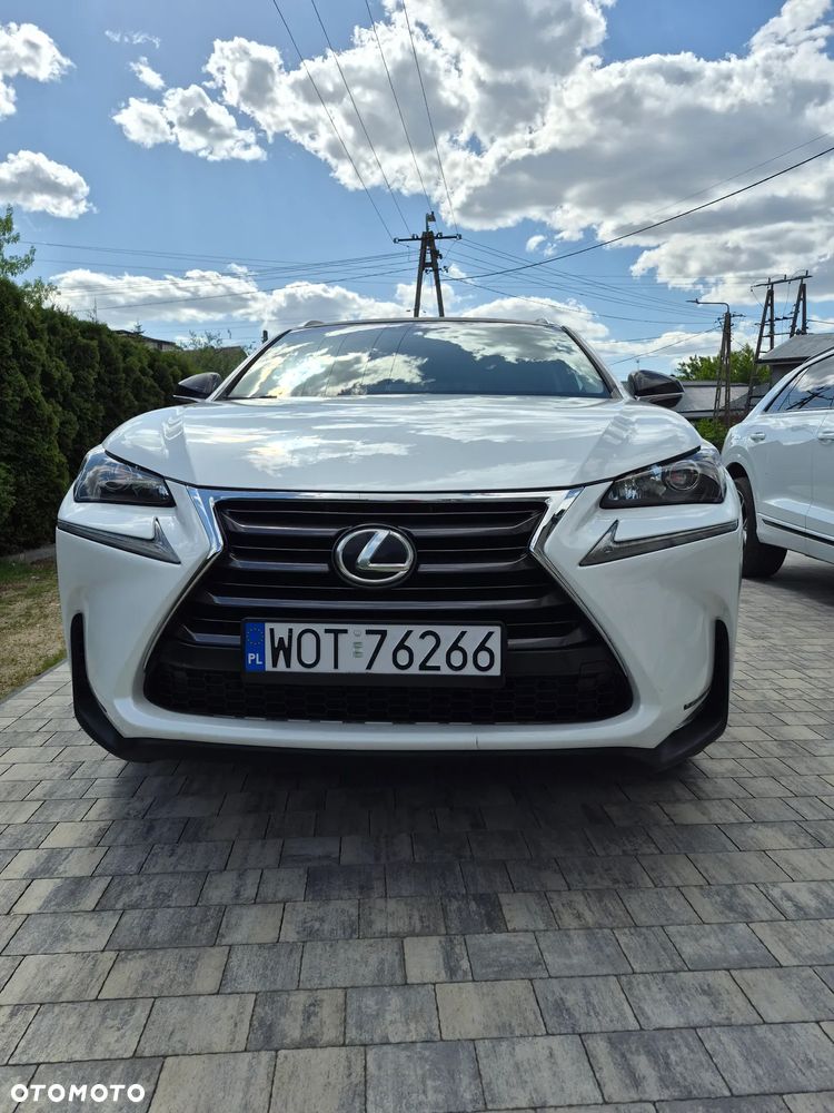 Lexus NX 200t F Sport AWD - 2
