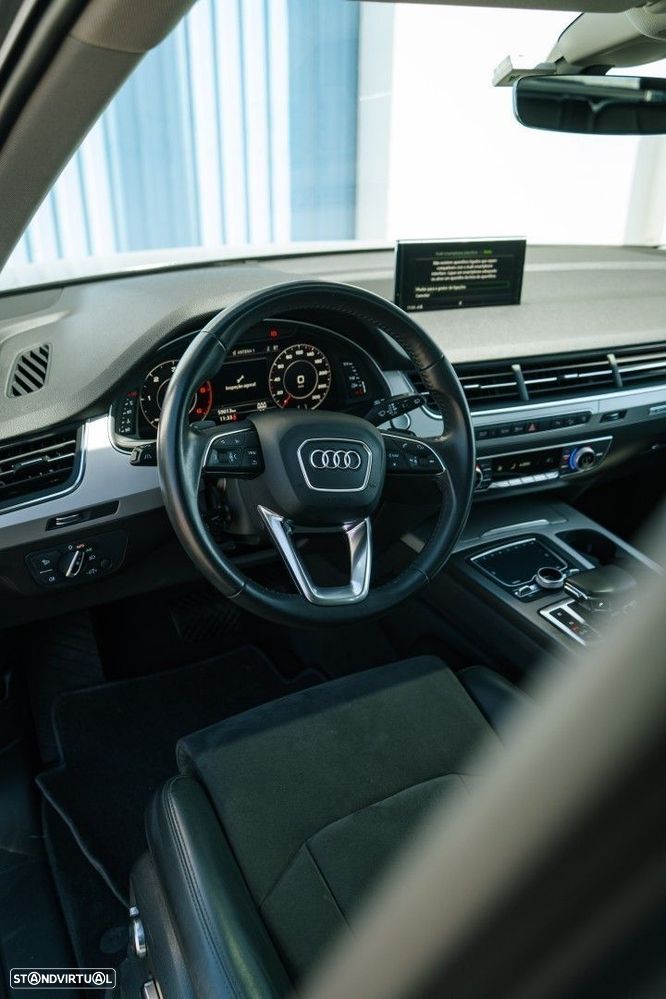 Audi Q7 3.0 TDI quattro tiptronic 7L - 18