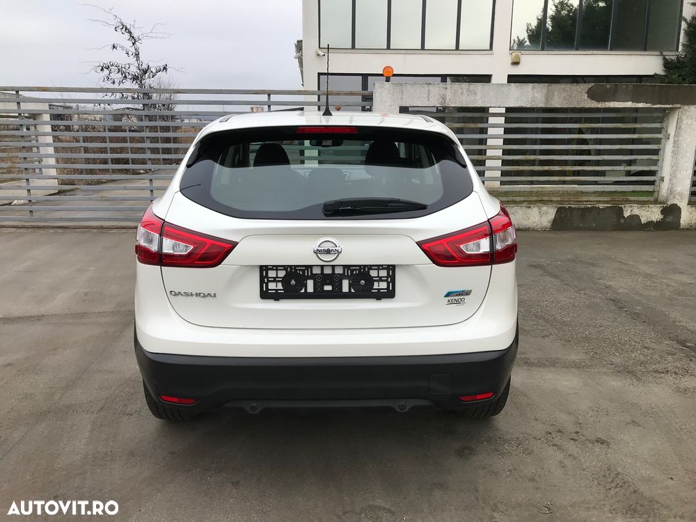 Nissan Qashqai - 10