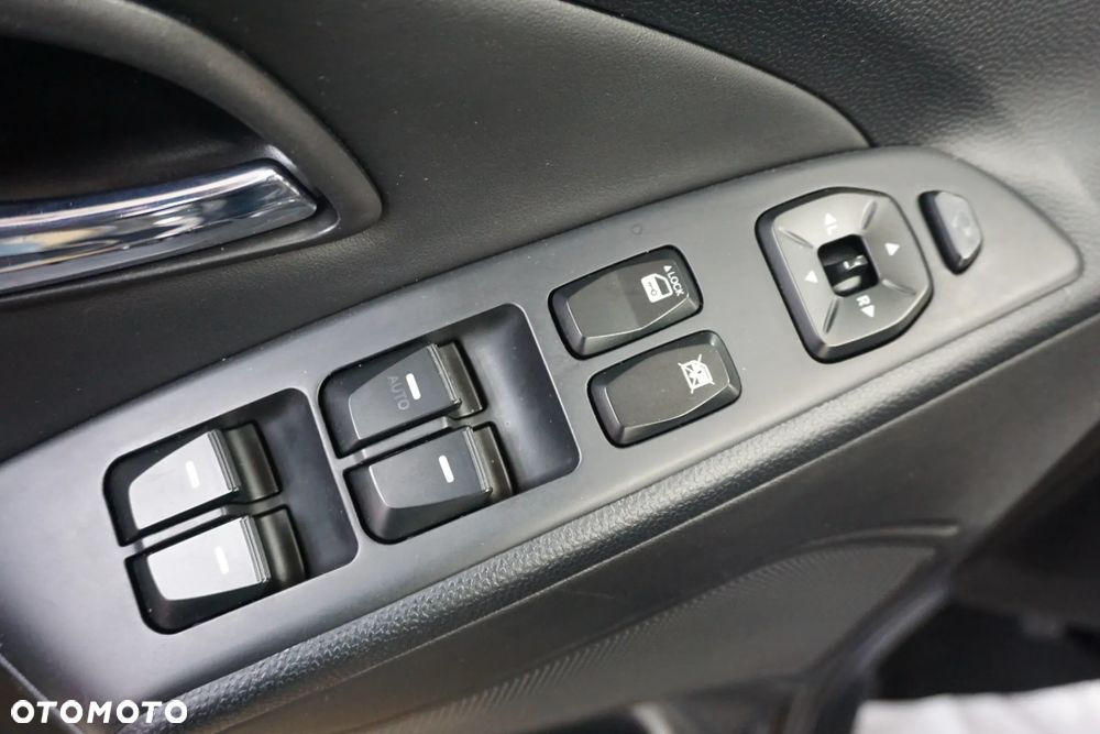 Hyundai ix35 2.0 CRDi 4WD Premium - 25