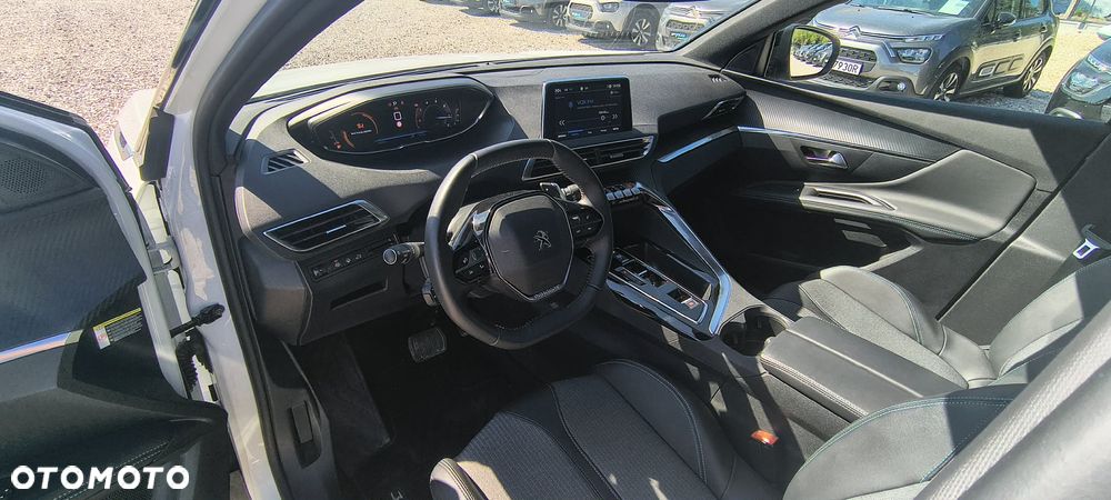 Peugeot 3008 1.5 BlueHDi Allure Pack S&S EAT8 - 14