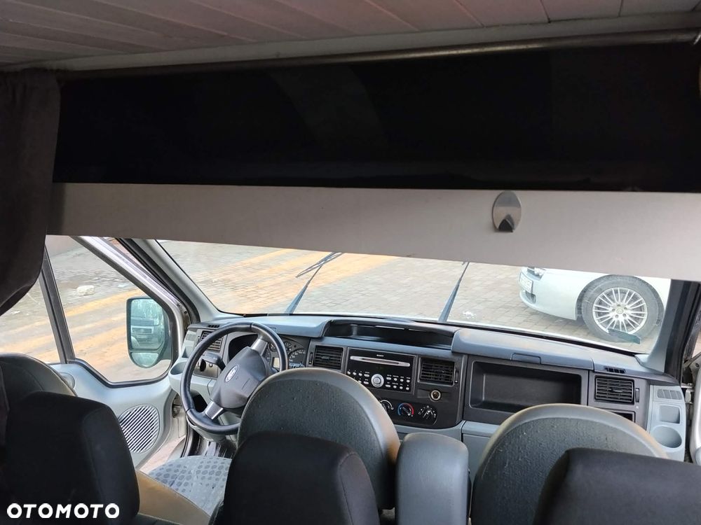 Ford Transit - 5