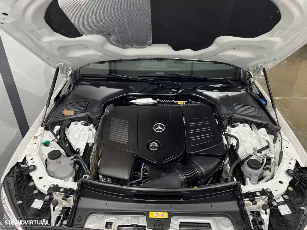 Mercedes-Benz C 300 e AMG Line - 43