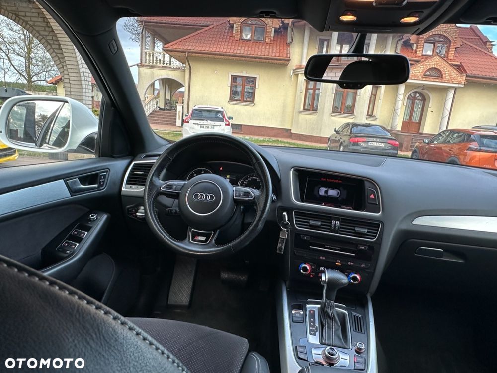 Audi Q5 2.0 TDI Quattro S tronic - 14