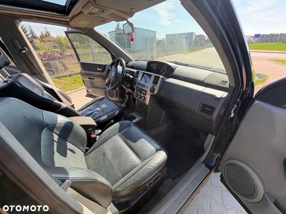 Nissan X-Trail 2.2 dCi 4x4 Comfort - 18