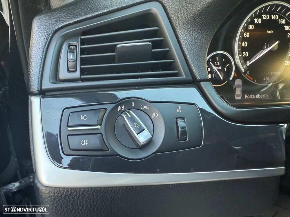 BMW 520 d Line Luxury Auto - 40