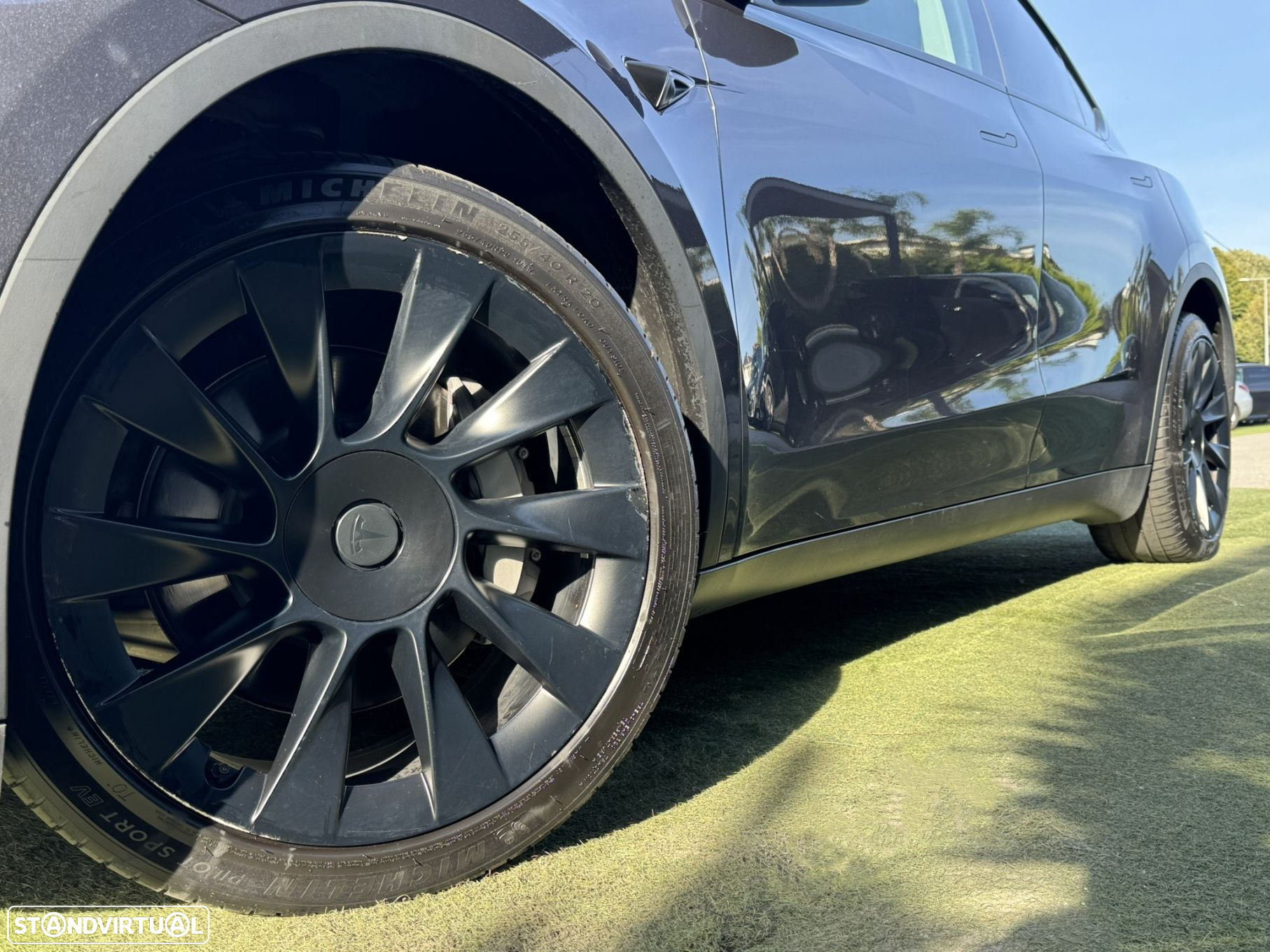 Tesla Model Y Long Range Tração Integral - 5