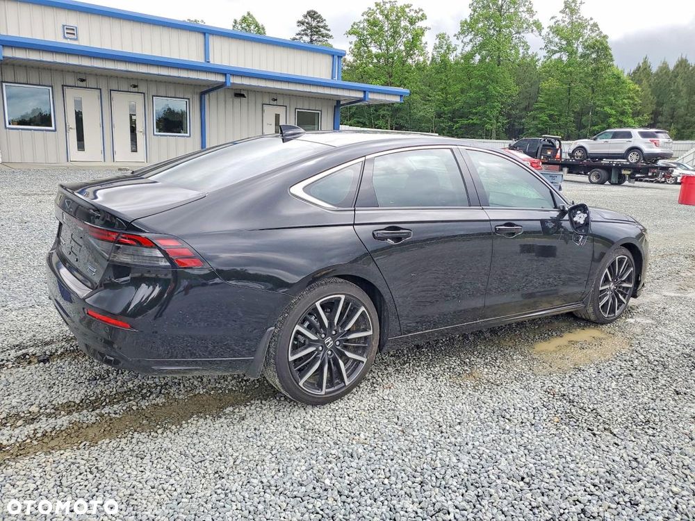 Honda Accord - 4