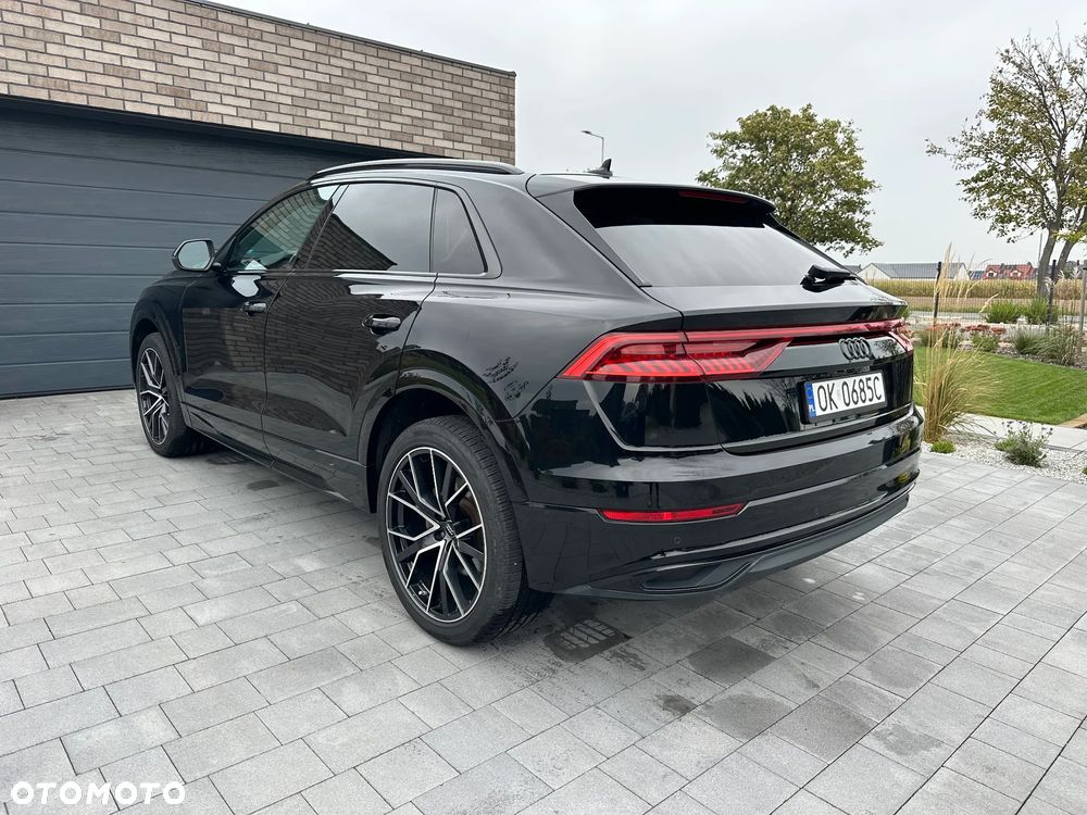 Audi Q8 - 11
