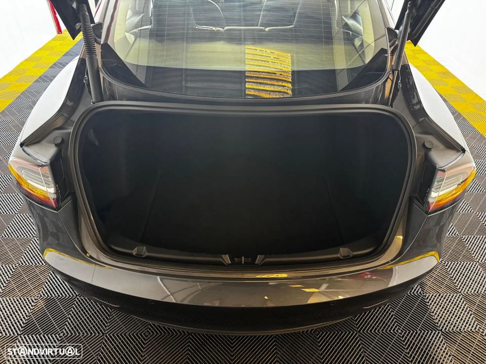 Tesla Model 3 Tração Traseira - 44