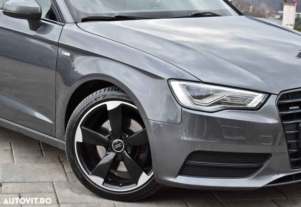 Audi A3 2.0 TDI (clean diesel) quattro S tronic S line Sportpaket - 13