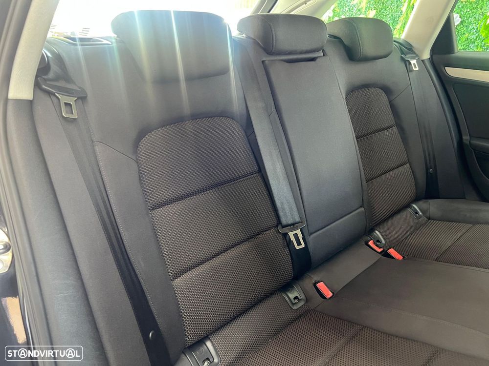 Audi A4 Allroad 2.0 TDI quattro - 18