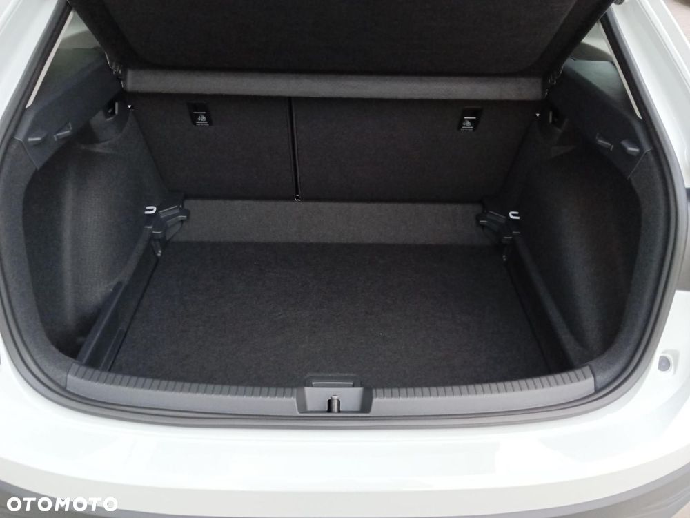 Volkswagen Taigo - 19