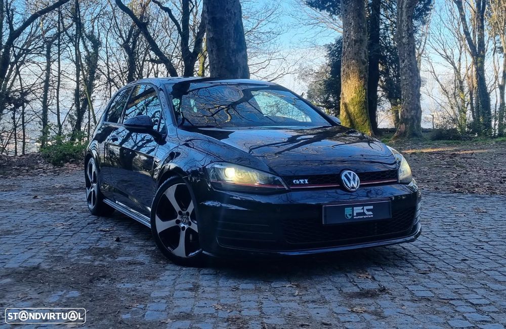 VW Golf 2.0 TSi GTi - 2