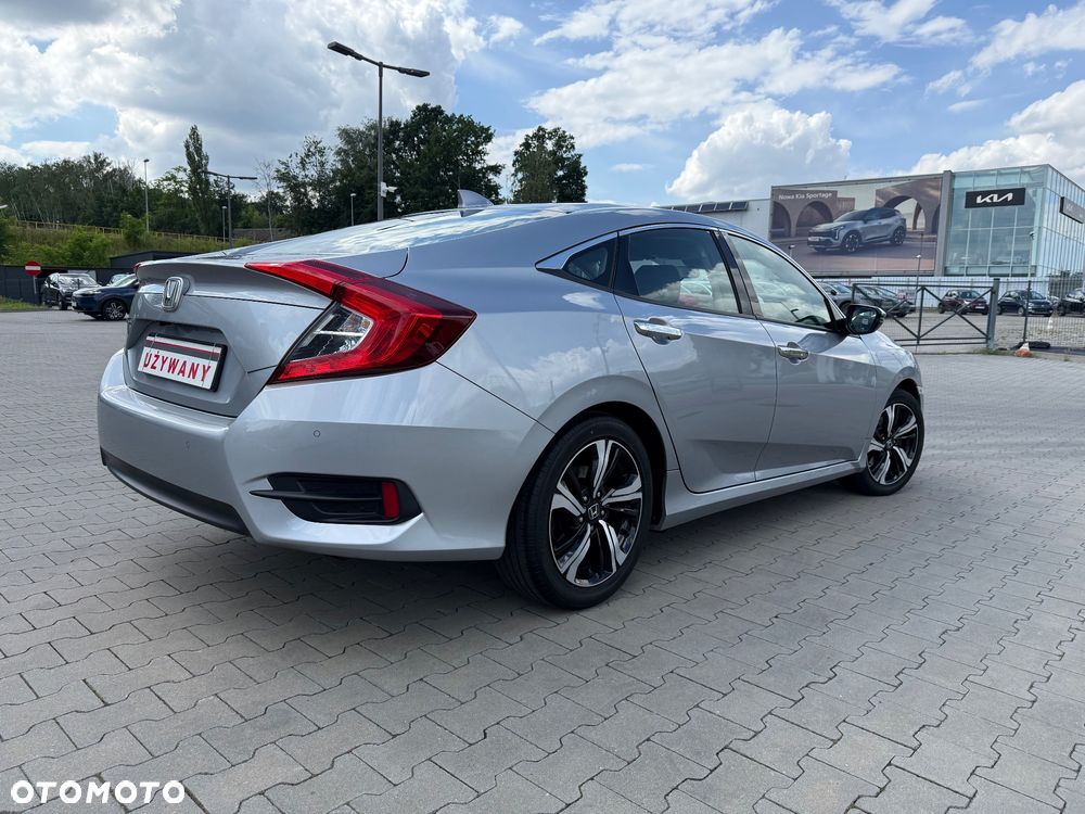 Honda Civic 1.5 T Elegance - 6