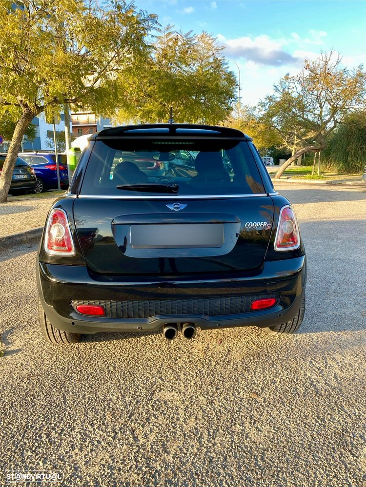 MINI 3 Portas Cooper S - 4