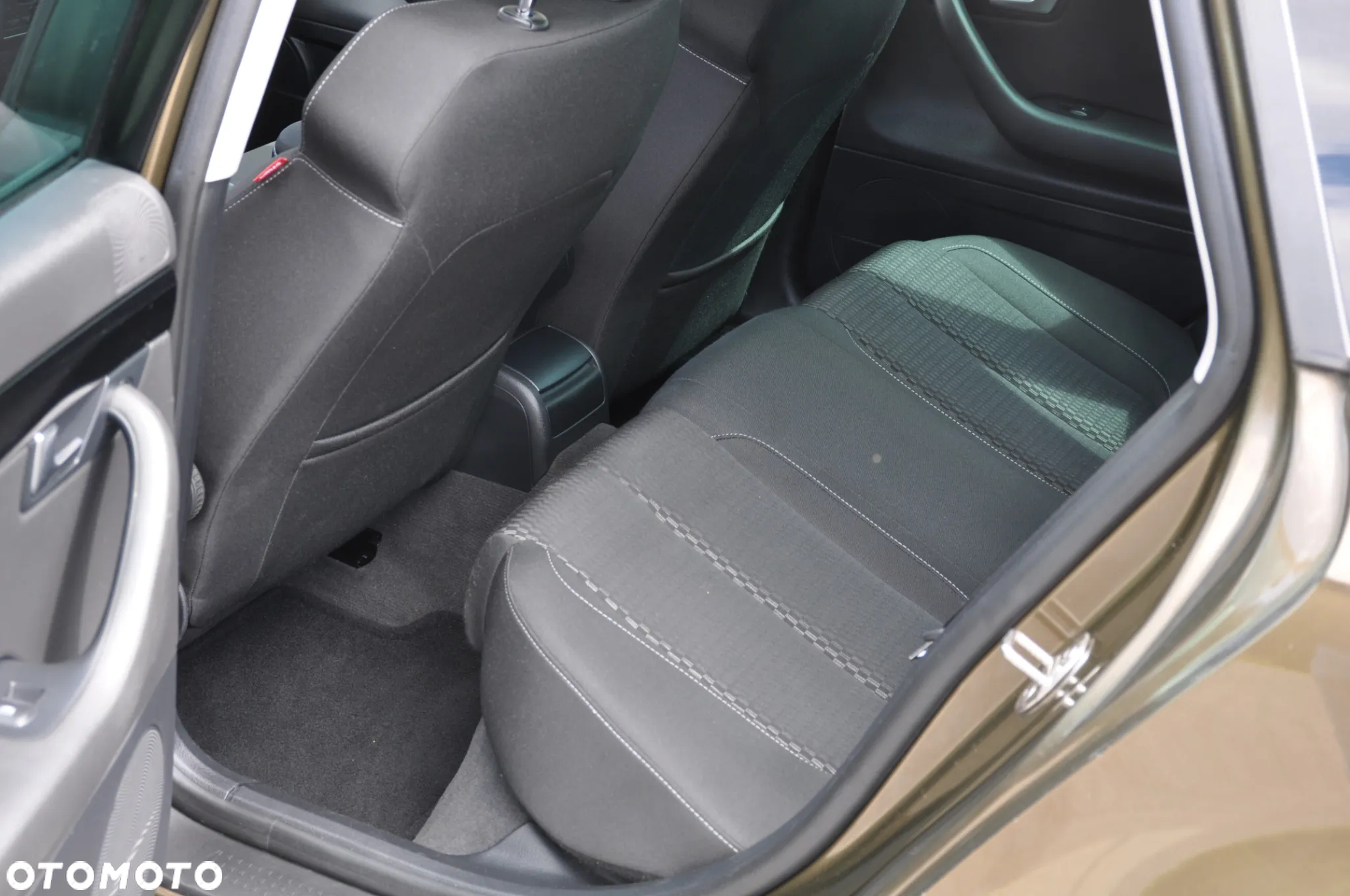 Seat Exeo ST 2.0 TDI CR Sport - 16