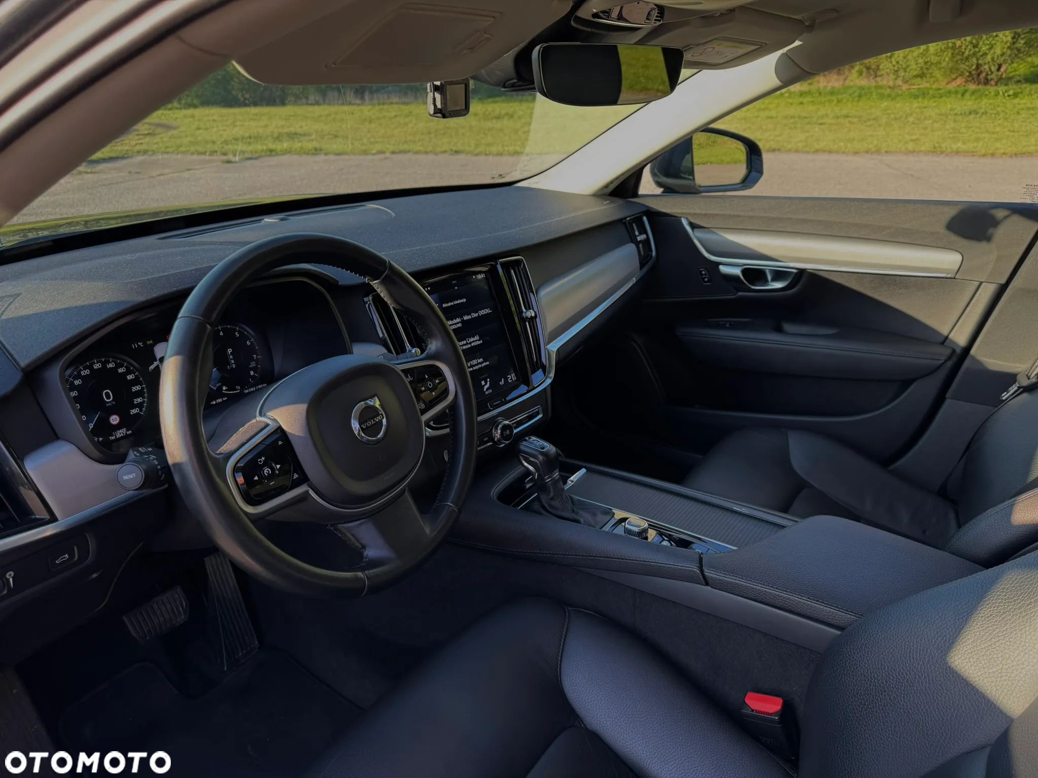Volvo V90 T4 Geartronic Momentum Pro - 15