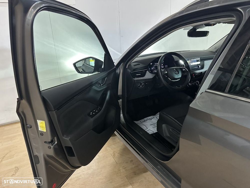 Skoda Kamiq 1.0 TSI DSG - 9