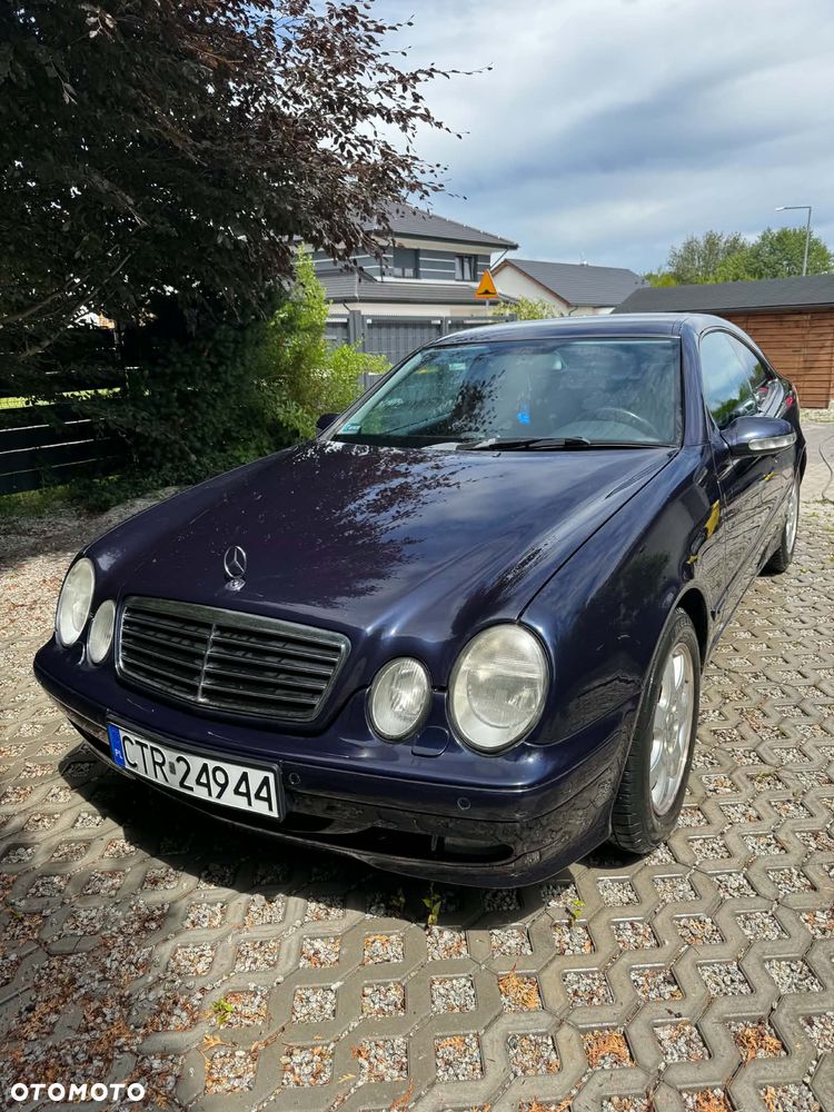 Mercedes-Benz CLK - 1