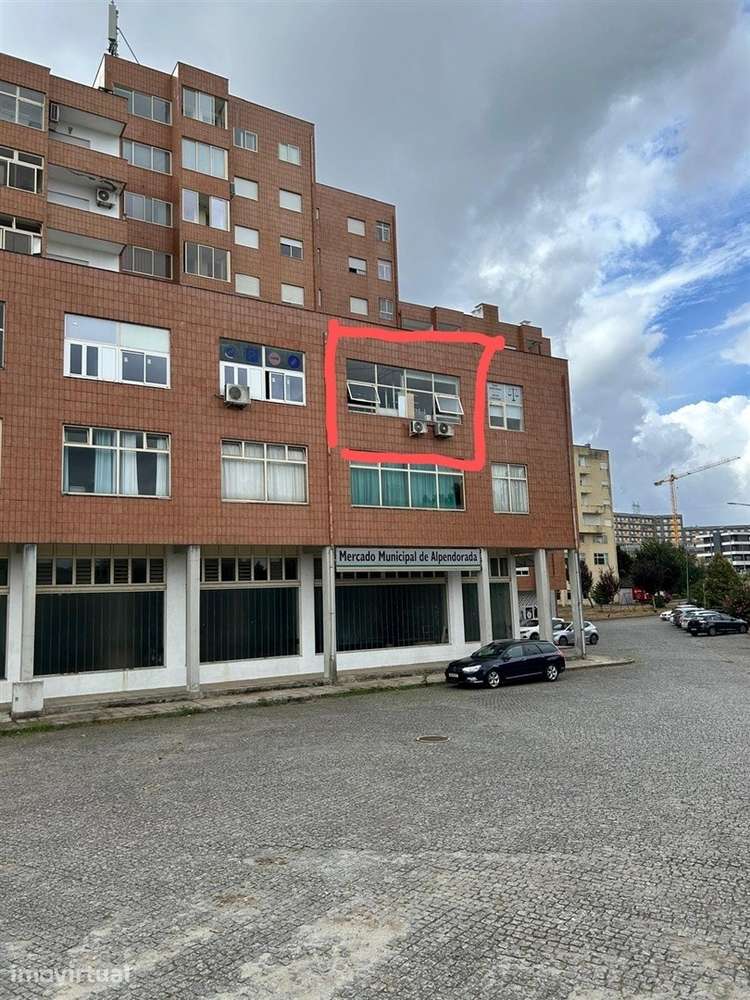Apartamento T1+1 Venda em Alpendorada, Várzea e Torrão,Marco de Canave - Grande imagem: 2/26