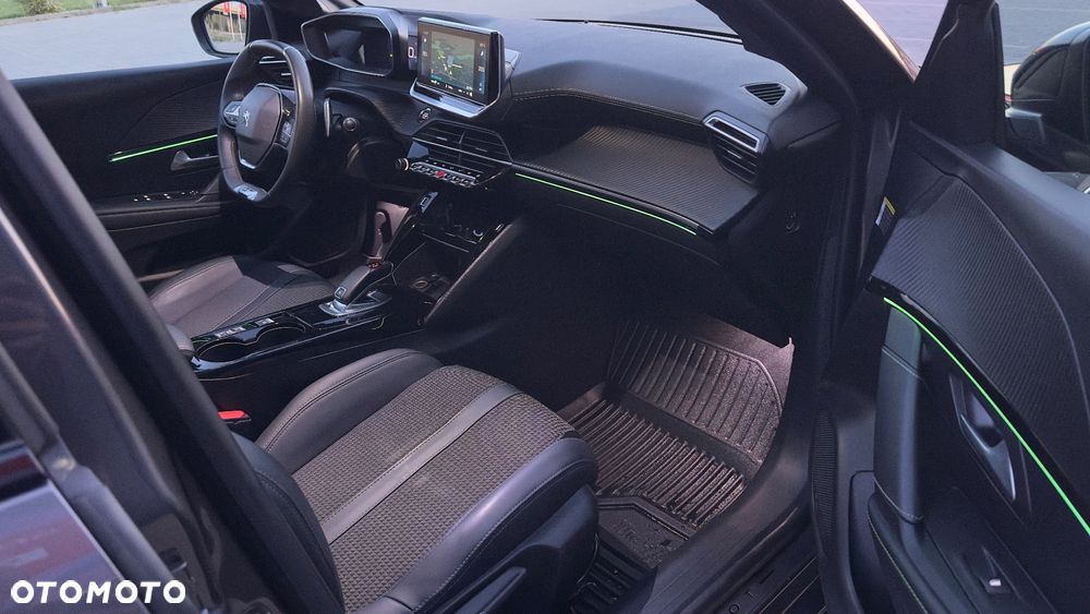 Peugeot 208 1.2 PureTech GT S&S EAT8 - 23