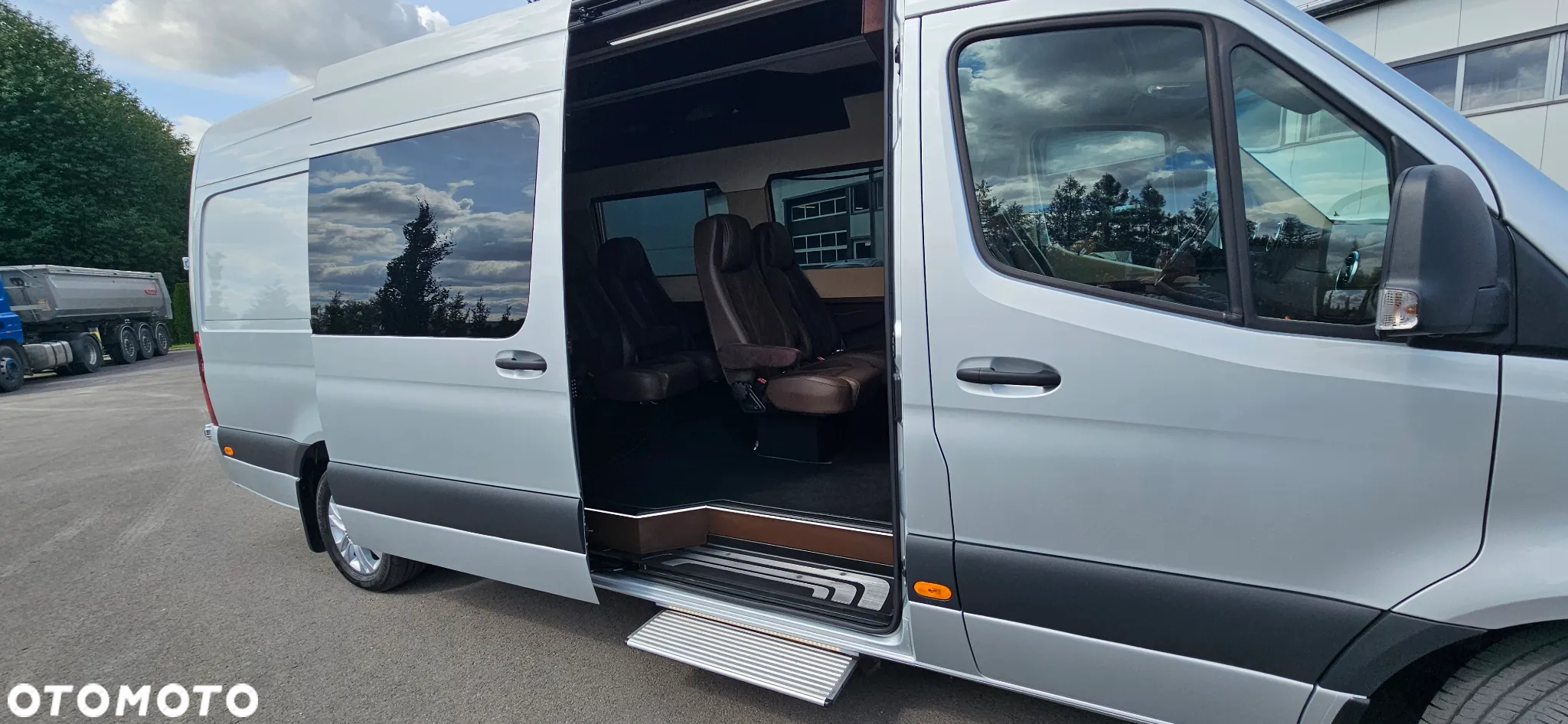 Mercedes-Benz Sprinter - 5