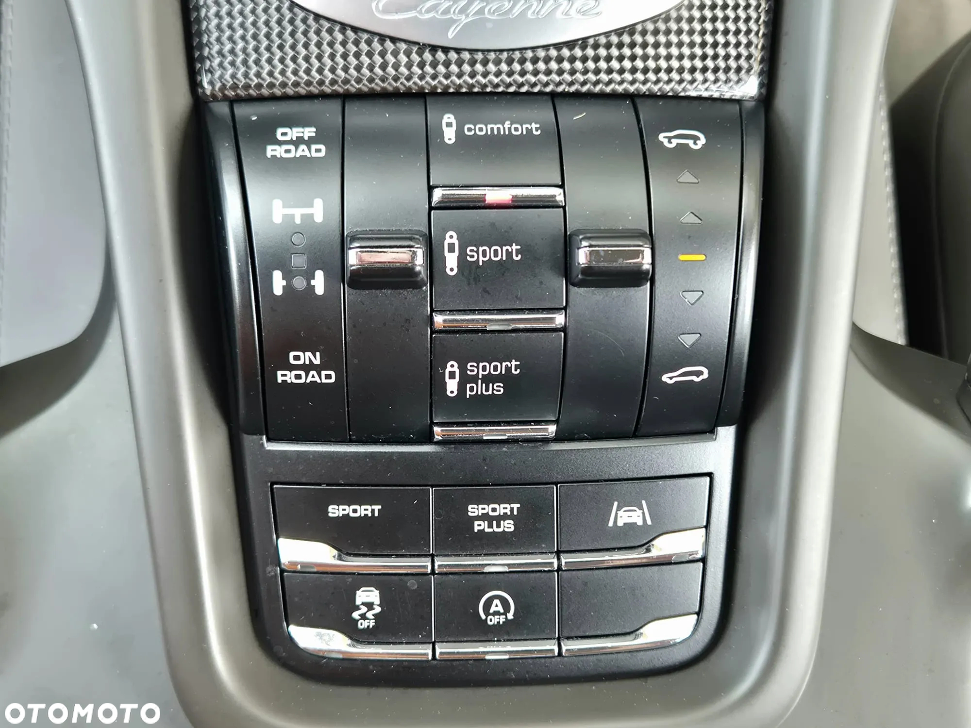 Porsche Cayenne Turbo - 26