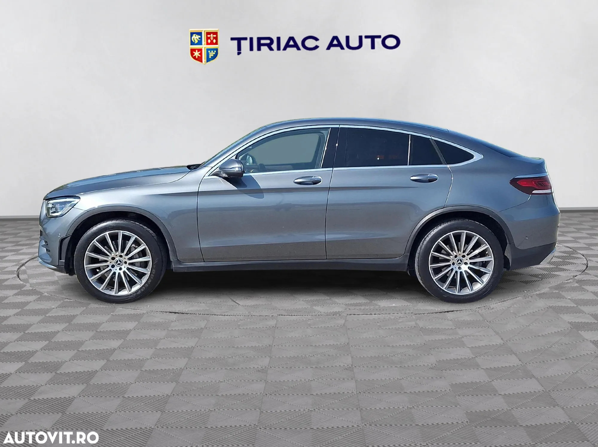 Mercedes-Benz GLC 300 4MATIC MHEV - 3