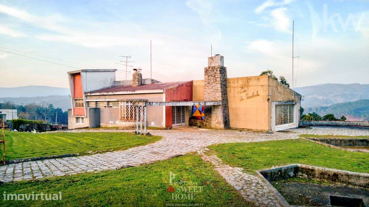 Quinta T4 em Melgaço (Chaviães e Paços), para recuperar - Grande imagem: 2/53