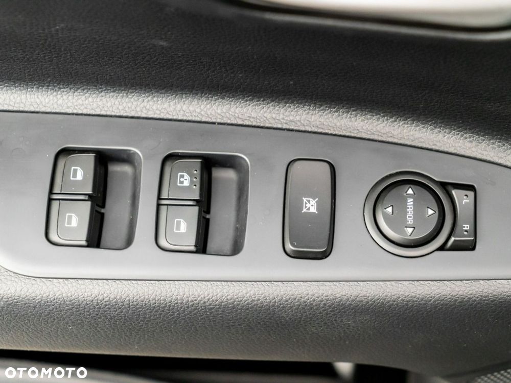 Kia Stonic 1.0 T-GDI M DCT - 16