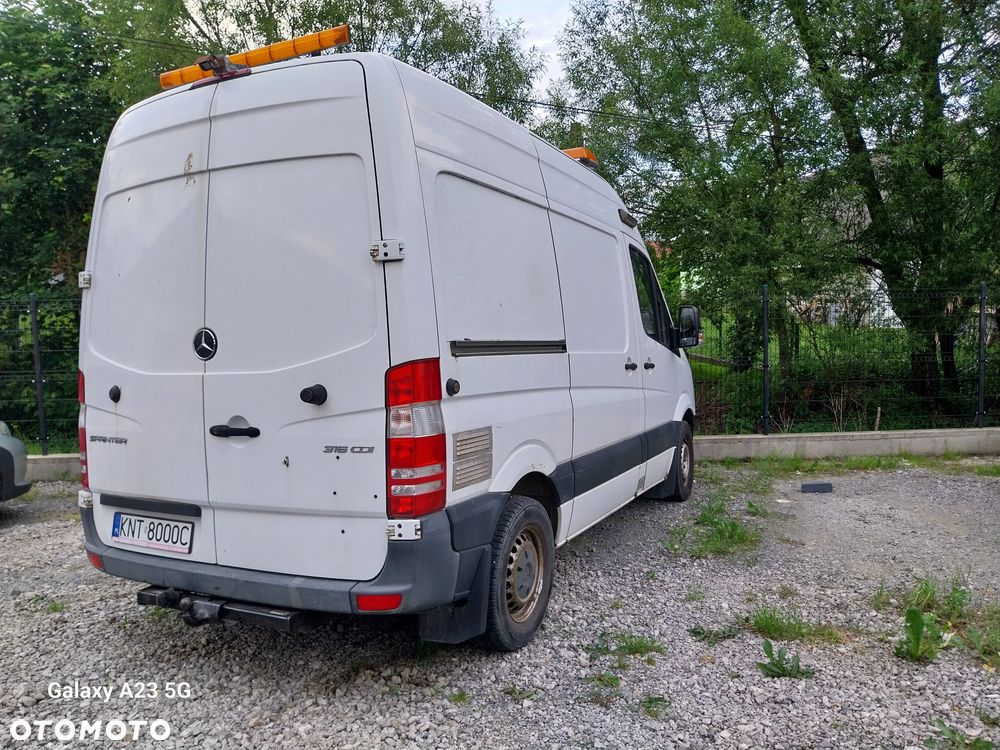 Mercedes-Benz Sprinter - 1
