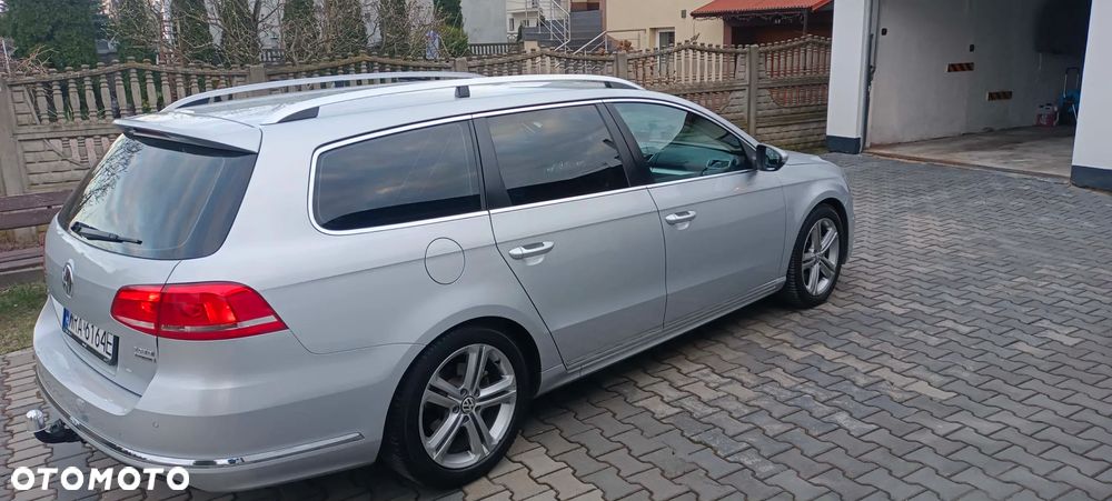 Volkswagen Passat 2.0 TDI 4Mot Highline DSG - 2