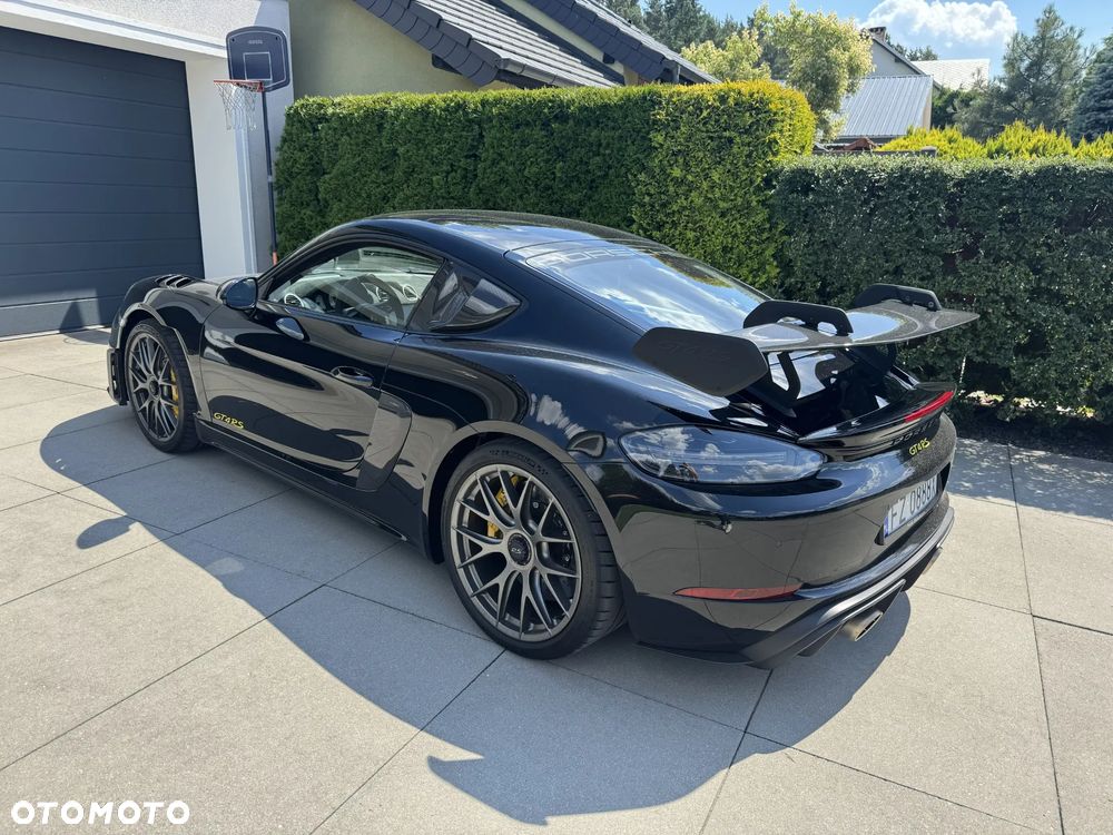 Porsche 718 Cayman - 13