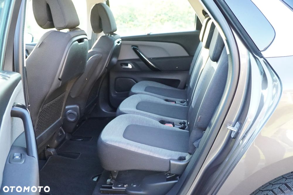 Citroën C4 Picasso 1.2 PureTech MoreLife S&S - 7