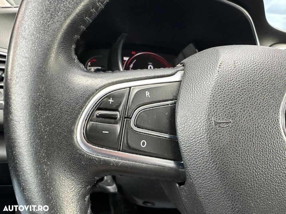 Renault Megane - 14