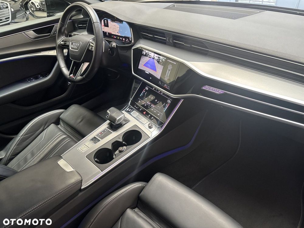 Audi A6 Avant - 33
