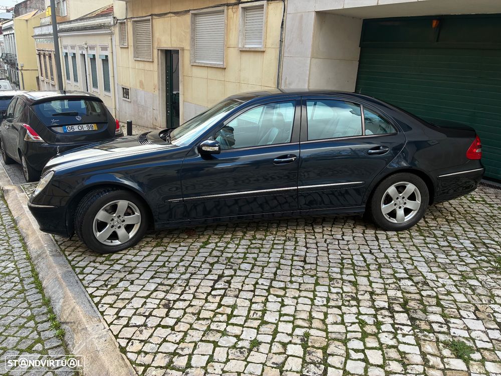 Mercedes-Benz E 270 - 21