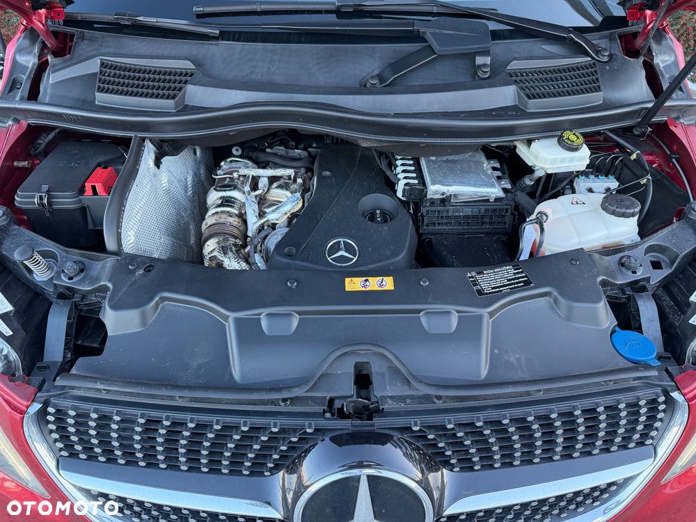 Mercedes-Benz Klasa V 300 d 4-Matic Avantgarde 9G-Tronic (d³ugi) - 15