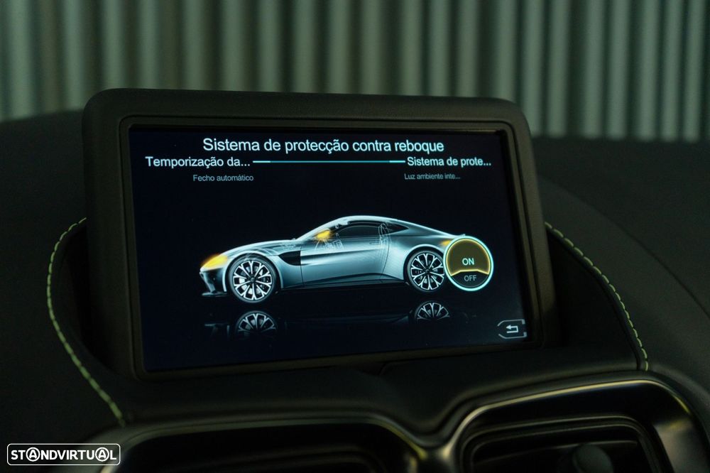 Aston Martin Vantage Coupe V8 F1 Edition - 32