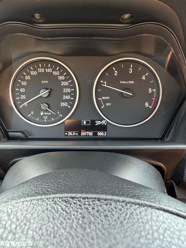 BMW Seria 1 116d DPF - 32