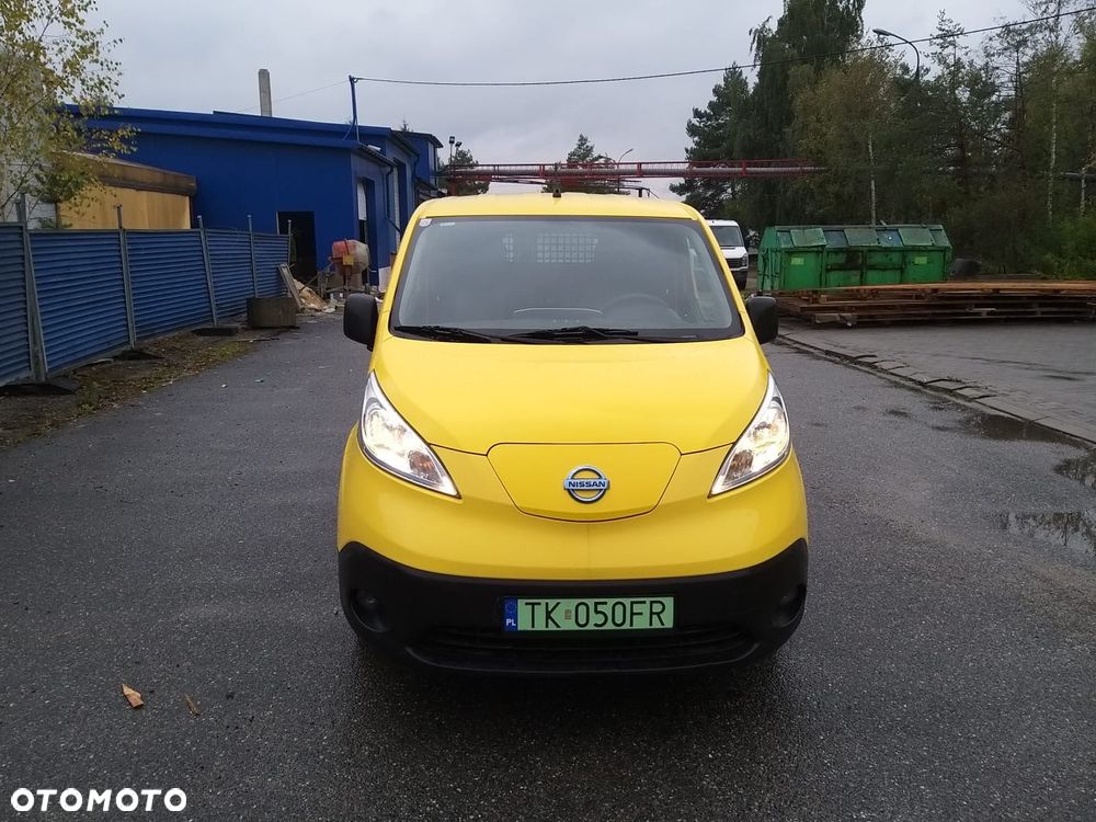 Nissan NV200 - 1