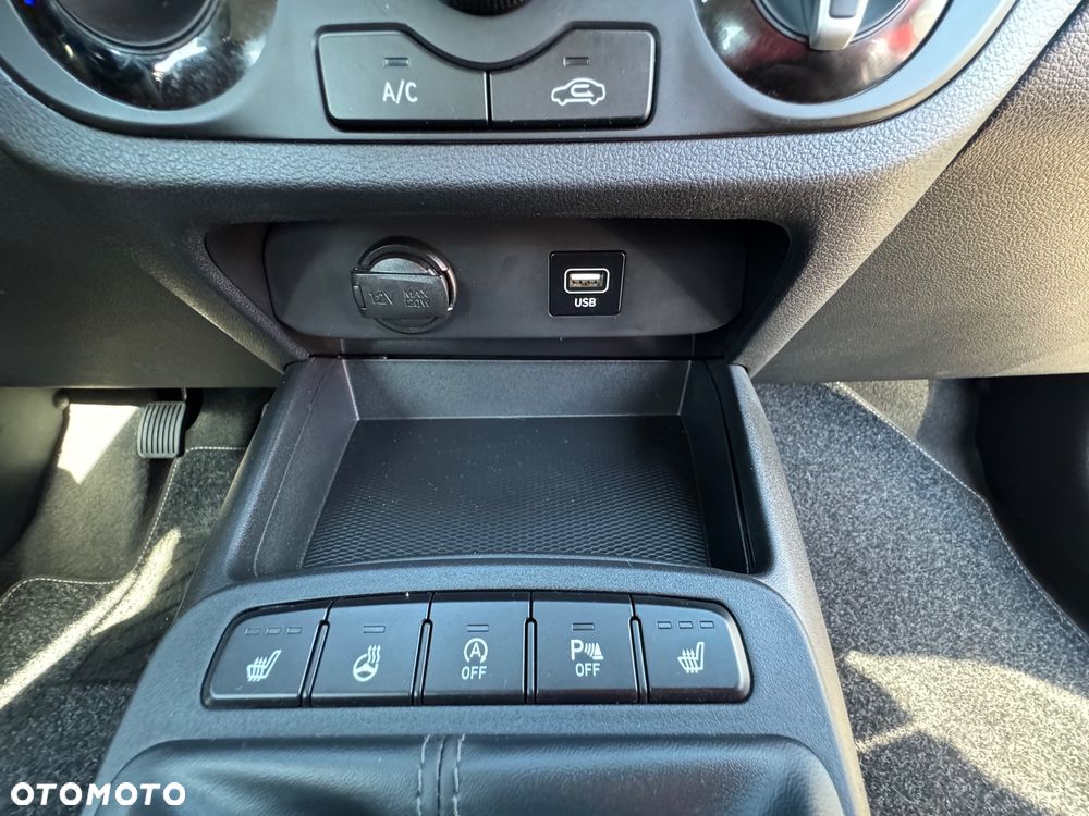 Hyundai i10 1.0 blue Style - 21