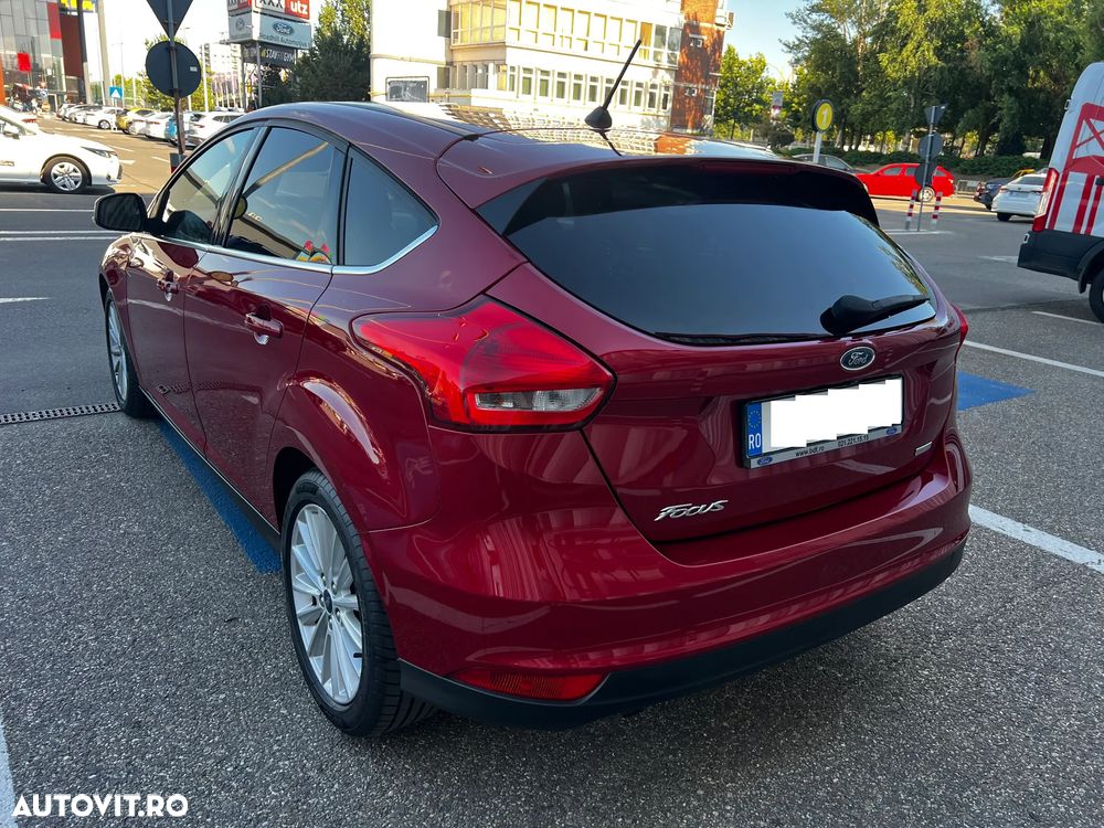 Ford Focus 1.0 EcoBoost Titanium Business - 12