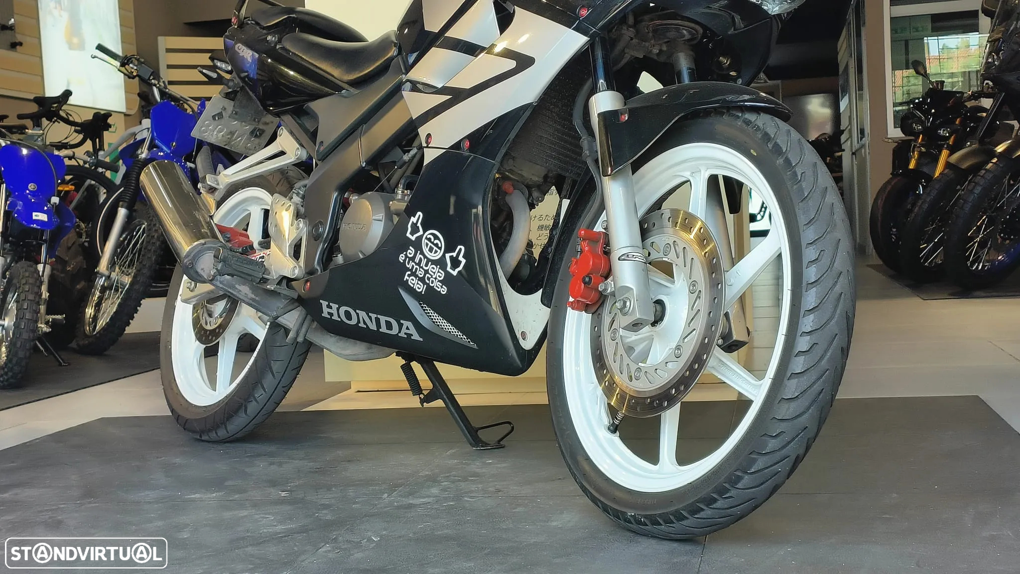 Honda CBR 125 - 4