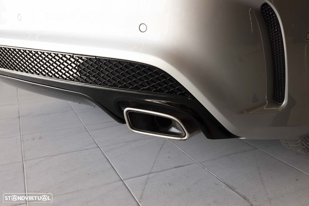 Mercedes-Benz CLA 200 d Shooting Brake AMG Line Aut. - 13